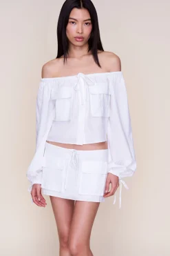 Akiko Top