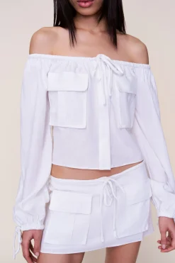 Akiko Top
