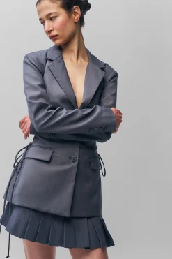 Delila Blazer