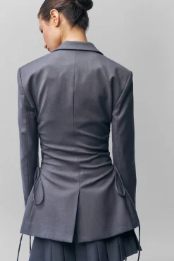 Delila Blazer