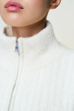 Mila Zip Up