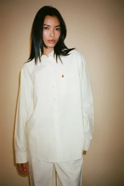 Oona Buttondown
