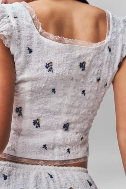 Pontia Top